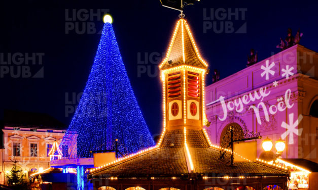 Illumination de Noël par projection lumineuse